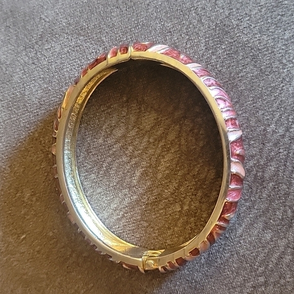 VTG 1990s Oxblood Cloisonne Animal Striped Clamper Bracelet - Picture 2 of 5